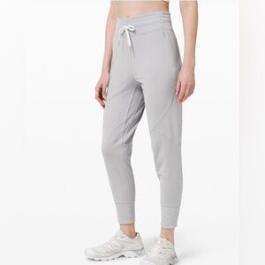 Lululemon studio dance joggers size 12